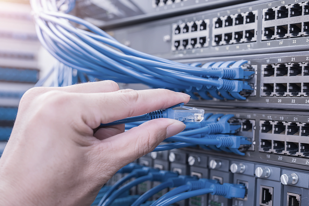Diving Deep: The Technical Aspects of Refurbished Network Switches