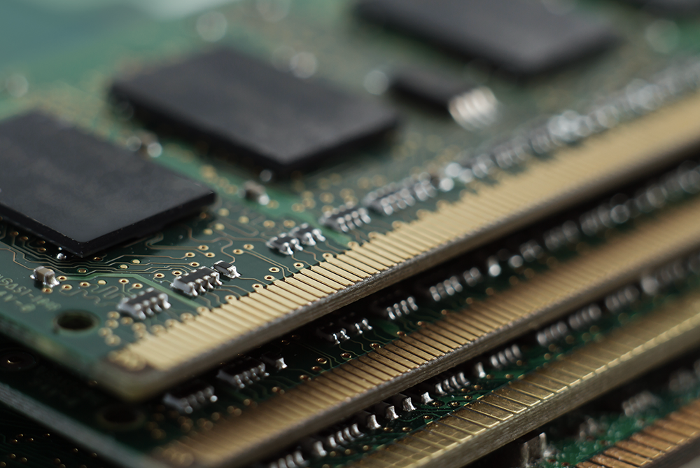 Server RAM: Different types, technologies and best practices