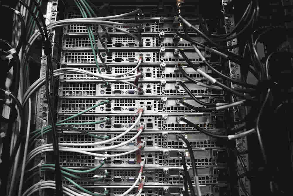 Choosing the Best Cisco Switch for Your Business: A Comparative Analysis