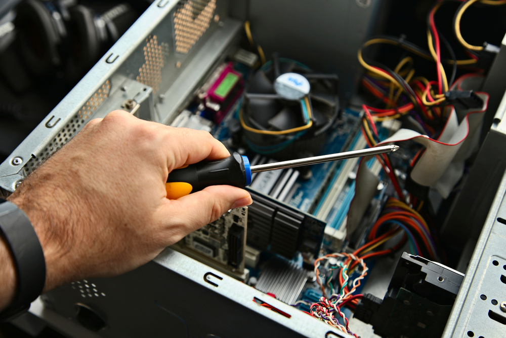 7 Key Benefits of Using Refurbished IT Assets - CXtec